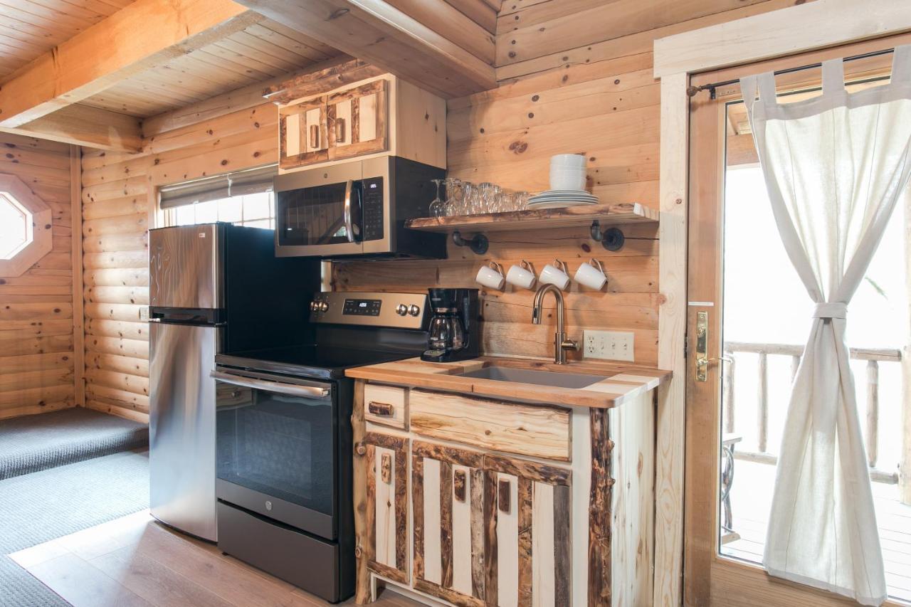 Coblentz Country Lodge By Amish Country Lodging 베를린 외부 사진
